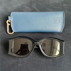 Loewe black Paula’s Ibiza sunglasses